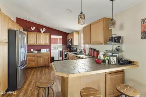 2185 W Mcdowell Blvd, Apache Junction, AZ 85120 photo 5