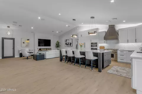 Entry Way - 863 S Stagecoach Rd, Apache Junction, AZ 85119 photo 1 of 4