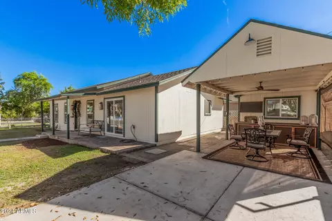 117 E Vaughn Ave, Gilbert, AZ 85234