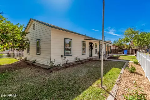 117 E Vaughn Ave, Gilbert, AZ 85234 photo 2