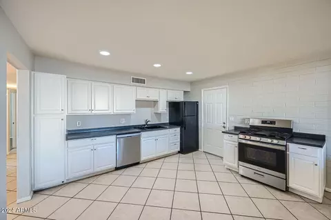 420 S S Frst, Mesa, AZ 85204 photo 9