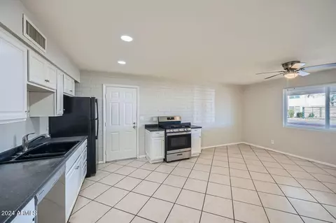 420 S S Frst, Mesa, AZ 85204 photo 8