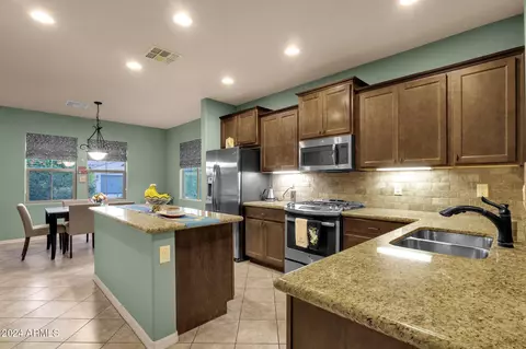 4416 E Hartford Ave, Phoenix, AZ 85032 photo 13