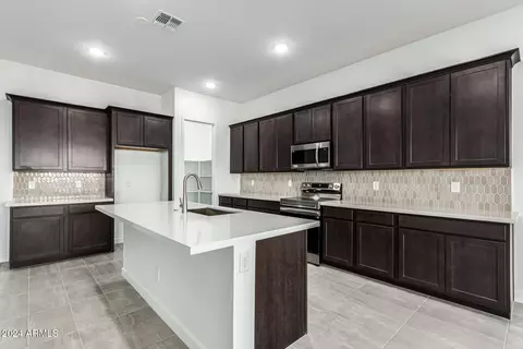 7366 E White Tail Rd, San Tan Valley, AZ 85143