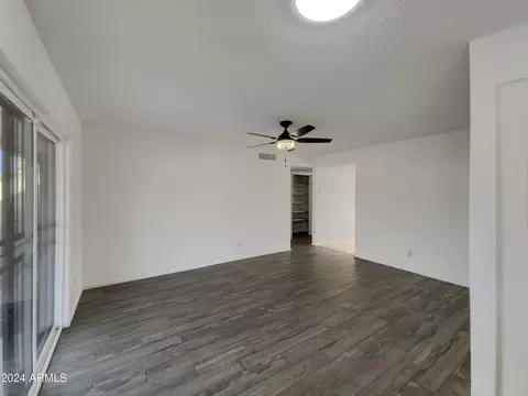 950 E 10th Pl, Mesa, AZ 85203 photo 9