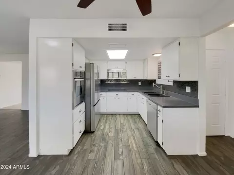 950 E 10th Pl, Mesa, AZ 85203 photo 6