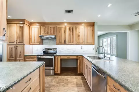 20026 N 106th Ave, Sun City, AZ 85373
