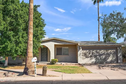 1925 S Alta Vista Cir, Mesa, AZ 85202