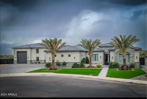 9496 W Freedom Trl, Peoria, AZ 85383