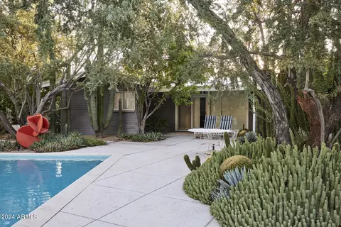 Exterior - 2201 E Marshall Ave, Phoenix, AZ 85016 photo 10 of 11
