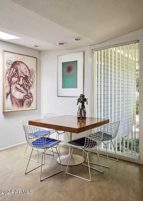 Dining - 2201 E Marshall Ave, Phoenix, AZ 85016 photo 3 of 3