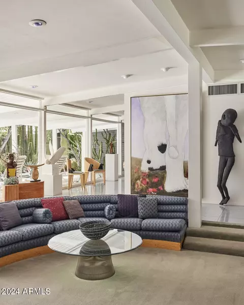Living - 2201 E Marshall Ave, Phoenix, AZ 85016 photo 3 of 5