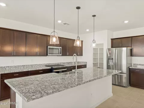 2614 E San Miguel Dr, Casa Grande, AZ 85194