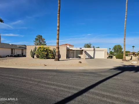 11048 W Fargo Dr, Sun City, AZ 85351