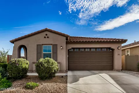 121 E Virgo Pl, Chandler, AZ 85249