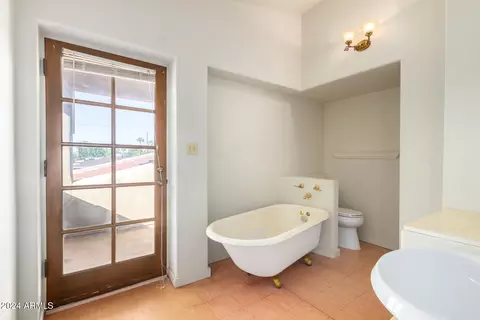 905 E Ocotillo Rd, Phoenix, AZ 85014 photo 15