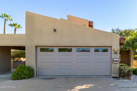 905 E Ocotillo Rd, Phoenix, AZ 85014