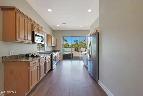 Entry Way - 1424 E Arabian Ct, Gilbert, AZ 85296 photo 2 of 2