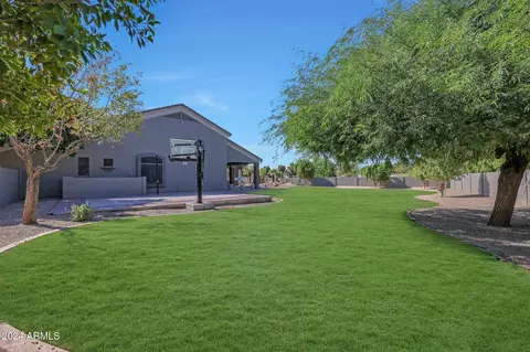 Exterior - 1424 E Arabian Ct, Gilbert, AZ 85296 photo 8 of 20