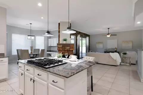 Kitchen - 1424 E Arabian Ct, Gilbert, AZ 85296 photo 1 of 6