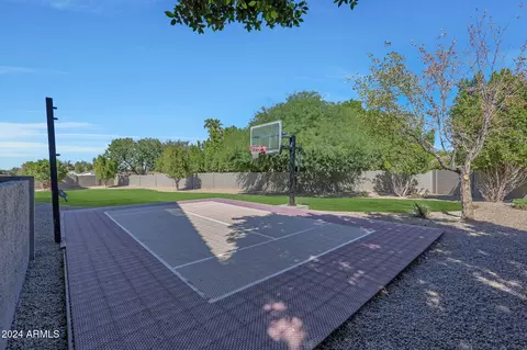 Exterior - 1424 E Arabian Ct, Gilbert, AZ 85296 photo 7 of 20