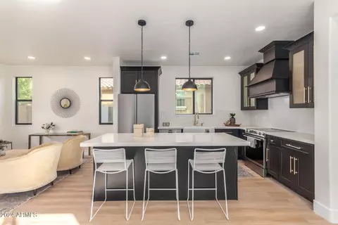 3790 E Chickadee Rd, Gilbert, AZ 85297