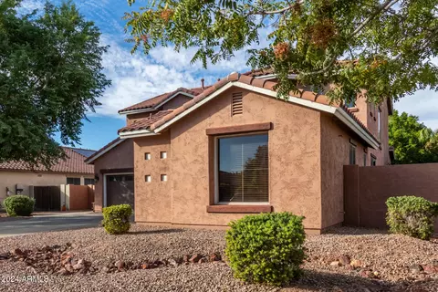 1248 E Nightingale Ln, Gilbert, AZ 85298 photo 11