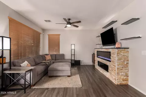 1248 E Nightingale Ln, Gilbert, AZ 85298 photo 16