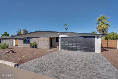 3832 E Poinsettia Dr, Phoenix, AZ 85028