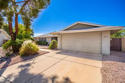 4203 E Hano St, Phoenix, AZ 85044 photo 6