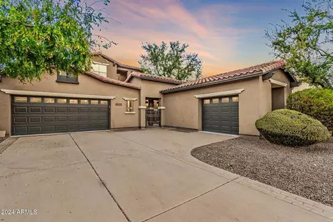 8442 S 22nd St, Phoenix, AZ 85042