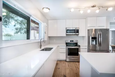 948 N 87th St, Scottsdale, AZ 85257