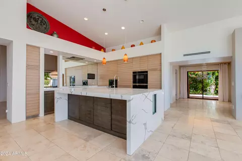 3185 E Stella Ln, Phoenix, AZ 85016 photo 7