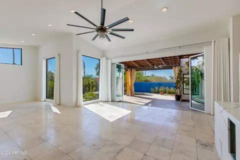 3185 E Stella Ln, Phoenix, AZ 85016 photo 5