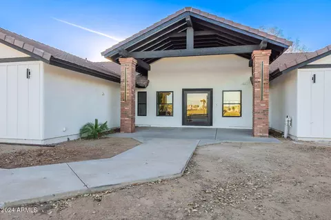 6242 N 181st Ave, Waddell, AZ 85355