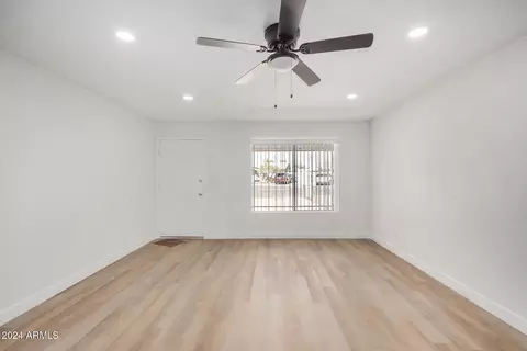 4141 W Pasadena Ave, Phoenix, AZ 85019 photo 4