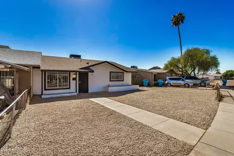 4141 W Pasadena Ave, Phoenix, AZ 85019 photo 2
