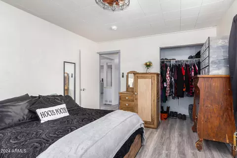 Bedroom - 821 E Roeser Rd, Phoenix, AZ 85040 photo 3 of 5