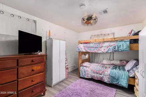 Bedroom - 821 E Roeser Rd, Phoenix, AZ 85040 photo 5 of 5