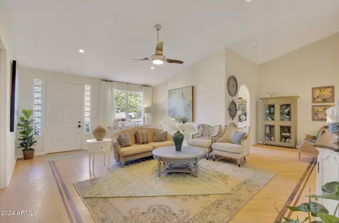 Living - 309 E Hayward Ave, Phoenix, AZ 85020 photo 1 of 2