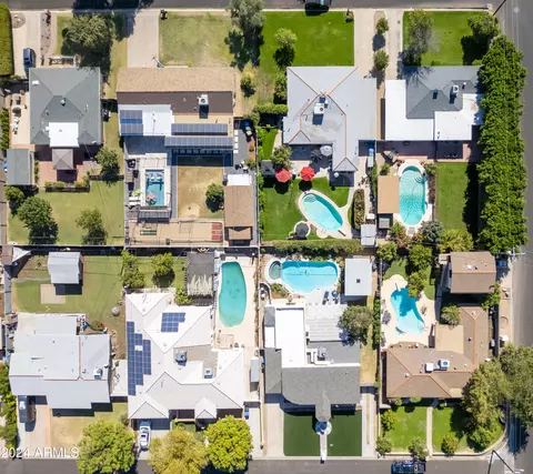 View/Area - 309 E Hayward Ave, Phoenix, AZ 85020 photo 1 of 8