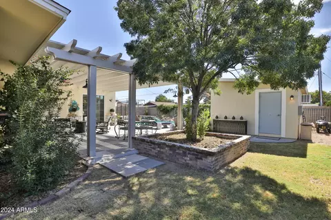 Exterior - 309 E Hayward Ave, Phoenix, AZ 85020 photo 5 of 9