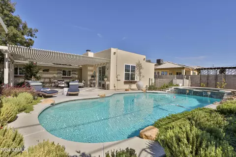 Exterior - 309 E Hayward Ave, Phoenix, AZ 85020 photo 2 of 9