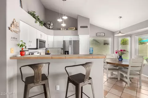 1226 E Windsong Dr, Phoenix, AZ 85048 photo 11
