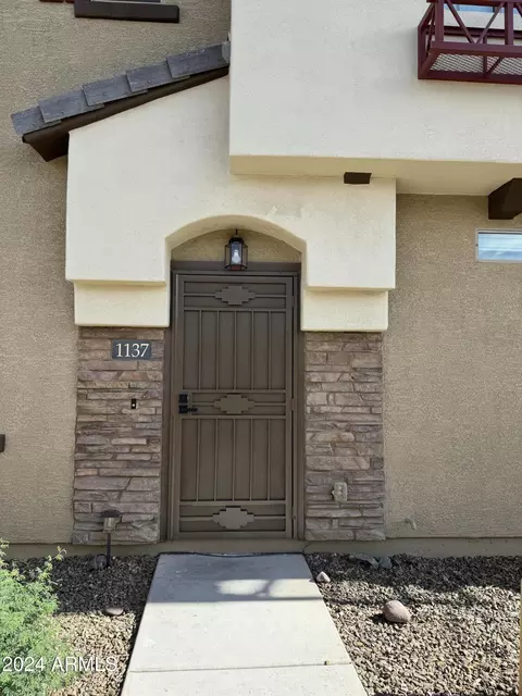 2725 E Mine Creek Rd #1137, Phoenix, AZ 85024