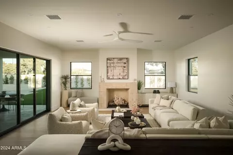 3101 N 53rd Pl, Phoenix, AZ 85018 photo 11