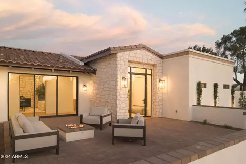 3101 N 53rd Pl, Phoenix, AZ 85018 photo 5