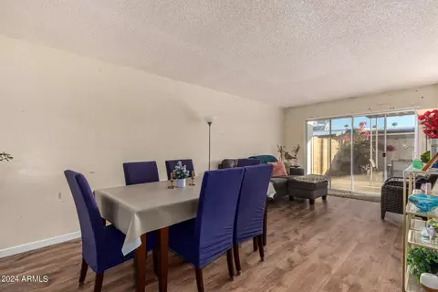 Dining - 3017 W Hearn Rd, Phoenix, AZ 85053 photo 2 of 3
