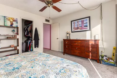 Bedroom - 3017 W Hearn Rd, Phoenix, AZ 85053 photo 3 of 5