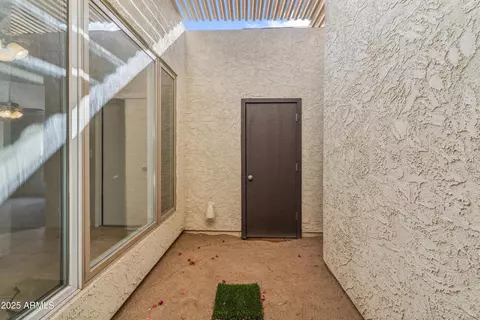 4740 Euclid Ave E, Phoenix, AZ 85044 photo 28